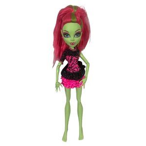 MONSTER HIGH VENUS MCFLYTRAP 2011 3RD WAVE VERY NICE HAIR